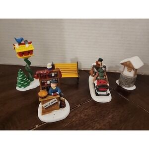 Department 56 Village‎ Wrought Iron Park Bench Well Gingerbread Vendor Lot